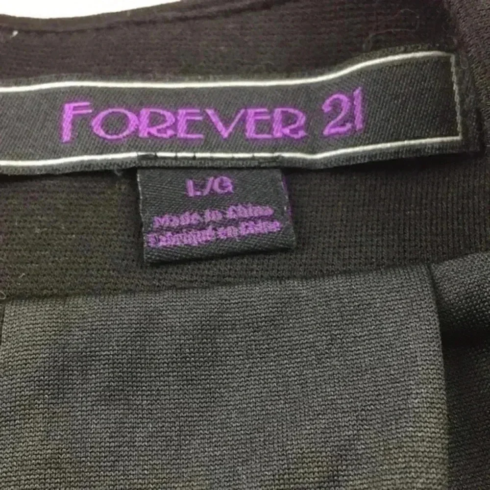 Forever 21 ladies skirt LG